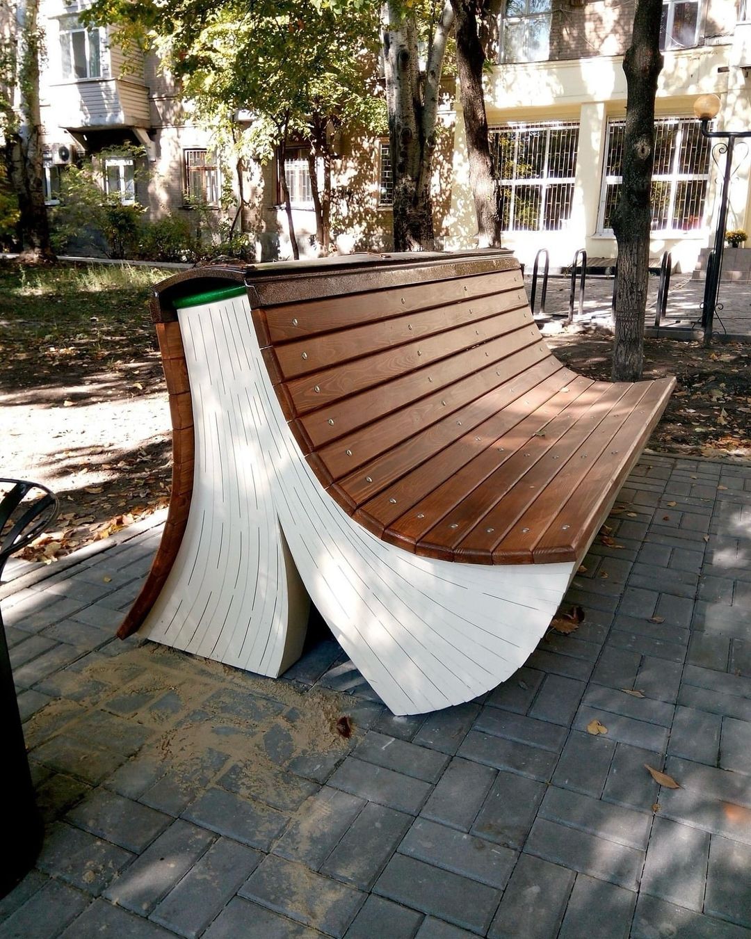 silla, libro